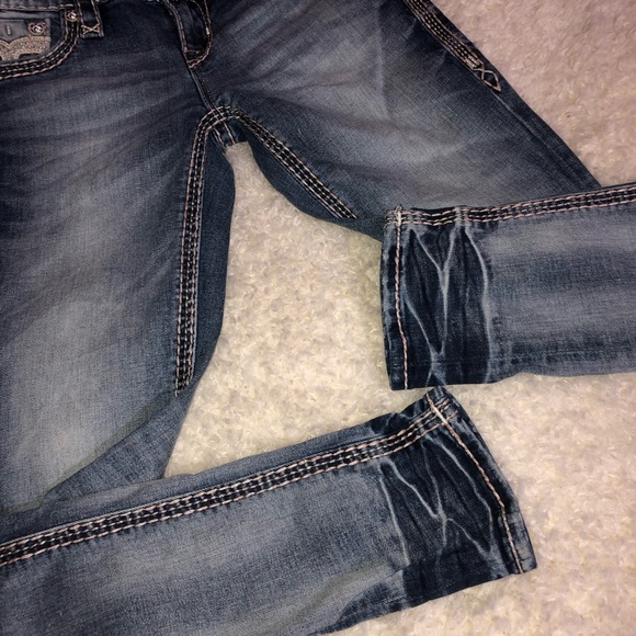 *sold* - Picture 6 of 7